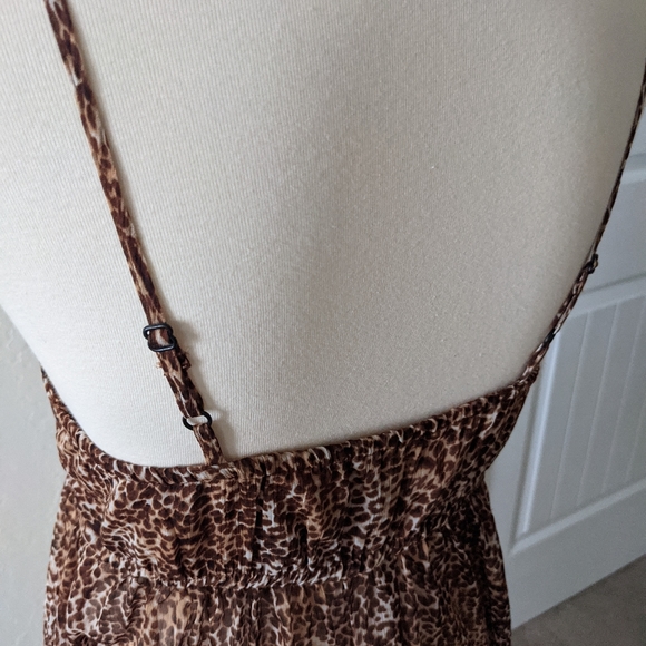 Beautiful Medium Cheetah print dress - Picture 5 of 7